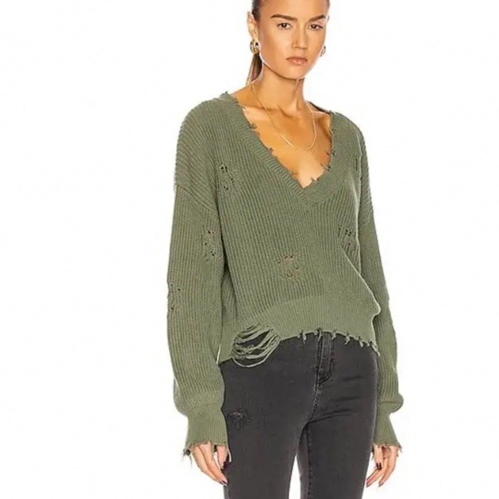 SER.O.YA Syd Distressed Cotton V-Neck Sweater in Olive‎ Size Large